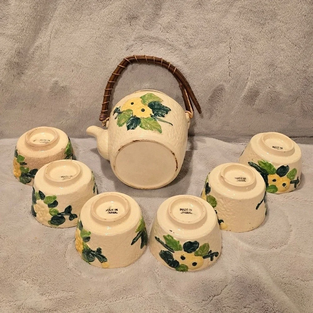 Vintage Made in Japan Floral Ceramic Tea Set Teapot 6 Cups Wicker Handle Cream
